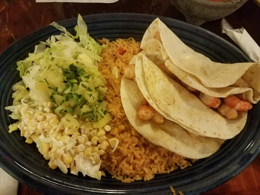 Restaurant «Casa Del Rio Restaurant», reviews and photos, 839 High St, Wadsworth, OH 44281, USA