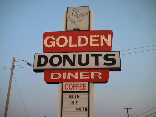 Diner «Golden Donuts & Diner», reviews and photos, 1928 Lockbourne Rd, Columbus, OH 43207, USA