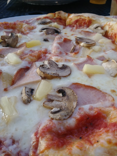 Pizza Restaurant «MOD Pizza», reviews and photos, 3444 Arlington Ave, Riverside, CA 92506, USA