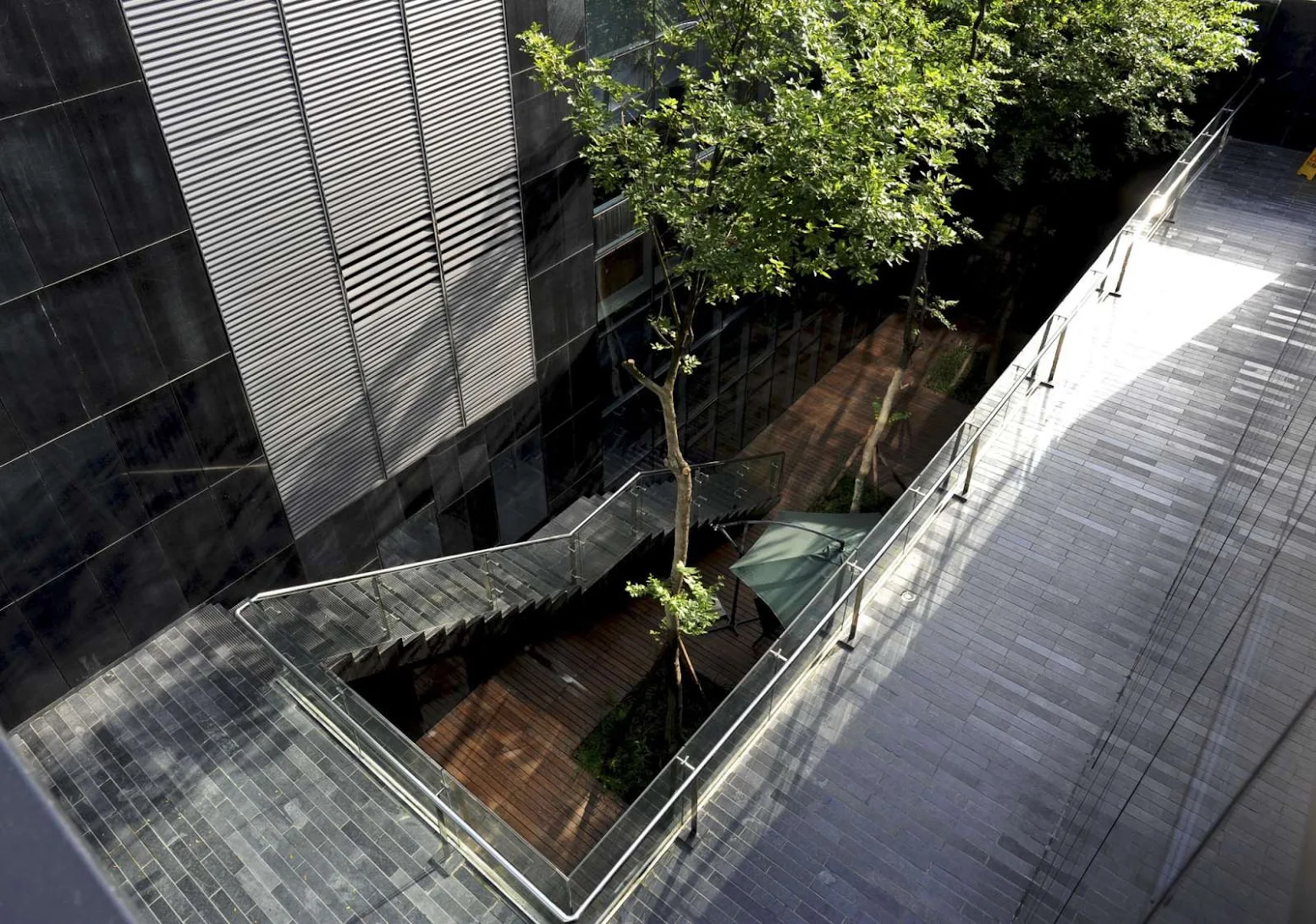 Moca Chengdu by Jiakun Architects