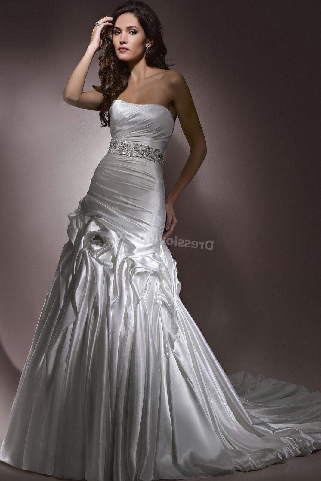 Bead Backless Wedding