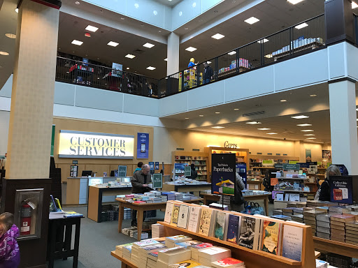 Book Store «Barnes & Noble», reviews and photos, 297 Oakbrook Center, Oak Brook, IL 60523, USA