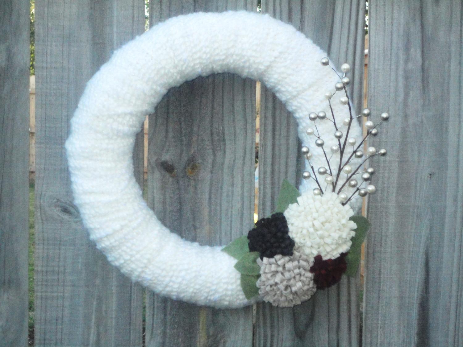 Winter Wedding Yarn Wreath