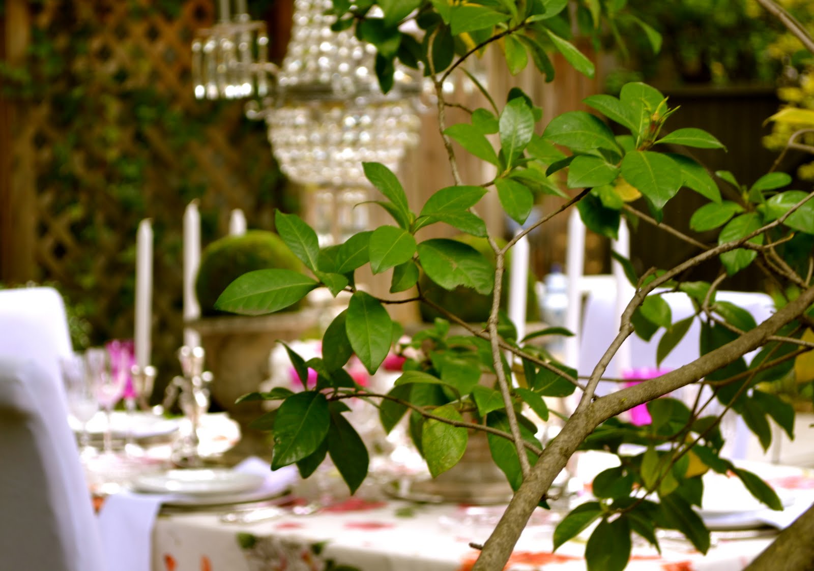 autumn wedding toasting flutes