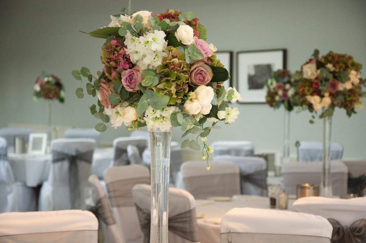 wedding flower table centres