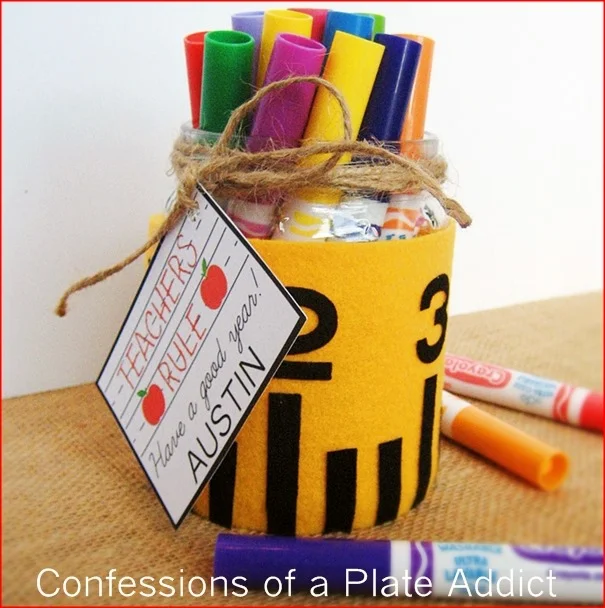 CONFESSIONS OF A PLATE ADDICT Teachers Rule No-Sew Back-to-School Gift