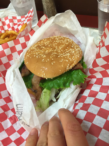 Hamburger Restaurant «Cloud 9 Burgers», reviews and photos, 5630 119th Ave SE, Bellevue, WA 98006, USA