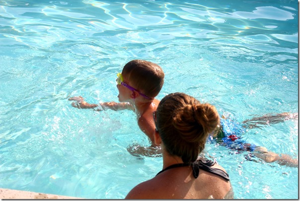 toddler swimming lessons