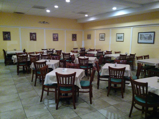 Restaurant «Italian Pines», reviews and photos, 12166 Darnestown Rd, Gaithersburg, MD 20878, USA