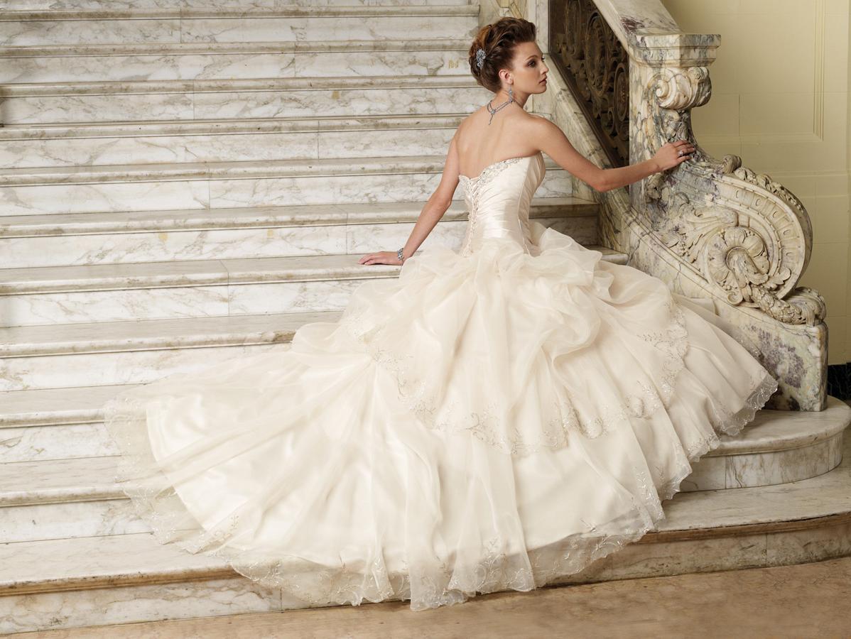 champagne wedding dresses