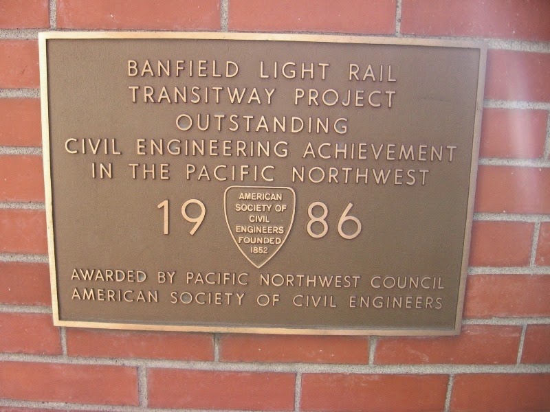 [IMG_3506%2520Banfield%2520Light%2520Rail%2520Transitway%2520Project%2520Plaque%2520at%2520Pioneer%2520Courthouse%2520Square%2520in%2520Portland%252C%2520Oregon%2520on%2520September%25207%252C%25202008%255B2%255D.jpg]