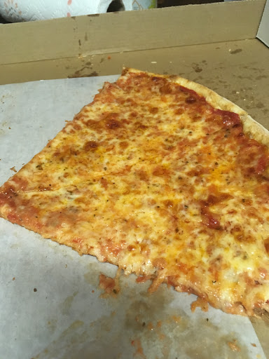 Pizza Restaurant «Delmar Pizzeria», reviews and photos, 1668 Sheepshead Bay Rd, Brooklyn, NY 11235, USA