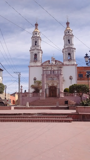 Santuario de la Virgen de Guadalupe, Guadalupe 57, El Santuario, 47123 Jalostotitlán, Jal., México, Iglesia | JAL