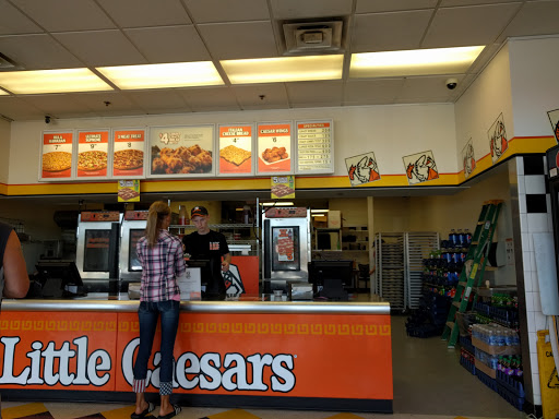 Pizza Restaurant «Little Caesars Pizza», reviews and photos, 2210 Edgewood Rd SW #500, Cedar Rapids, IA 52404, USA