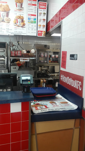 Fast Food Restaurant «KFC», reviews and photos, 115 Bridge St, Naugatuck, CT 06770, USA