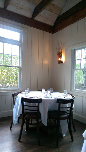 American Restaurant «Vine Street Café», reviews and photos, 41 S Ferry Rd, Shelter Island, NY 11964, USA