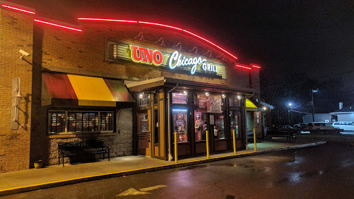 Restaurant «Uno Pizzeria & Grill», reviews and photos, 2803 New Jersey 73, Maple Shade Township, NJ 08052, USA