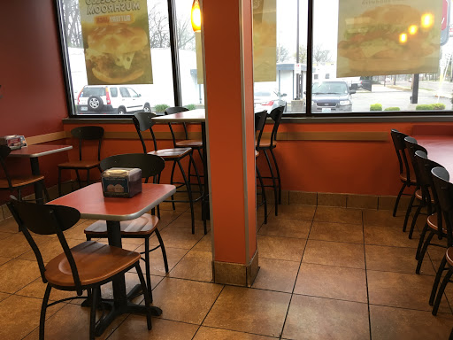 Fast Food Restaurant «Jack in the Box», reviews and photos, 7520 Manchester Rd, Maplewood, MO 63143, USA