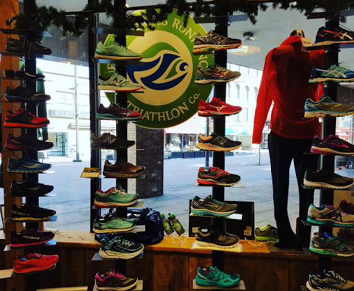 Sporting Goods Store «Finger Lakes Running Company», reviews and photos, 215 E State St # 4, Ithaca, NY 14850, USA