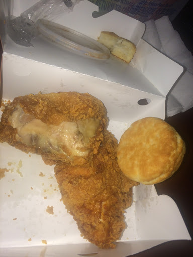 Chicken Restaurant «Popeyes Louisiana Kitchen», reviews and photos, 1760 Eastchase Pkwy, Fort Worth, TX 76120, USA