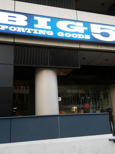 Sporting Goods Store «Big 5 Sporting Goods», reviews and photos, 3420 Wilshire Blvd, Los Angeles, CA 90010, USA