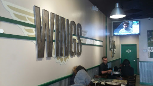 Chicken Wings Restaurant «Wingstop», reviews and photos, 88 E Burnside Ave, Bronx, NY 10453, USA