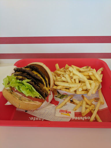 Hamburger Restaurant «In-N-Out Burger», reviews and photos, 12365 Seal Beach Blvd, Seal Beach, CA 90740, USA
