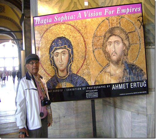 Contemplando a Jesus y Maria en mosaicos orientales de la epoca de Constantinopla.