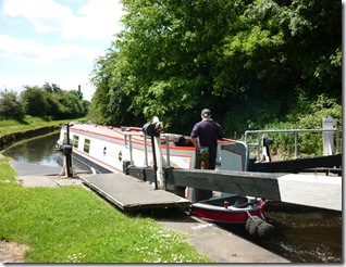 7 leaving broad lock 9