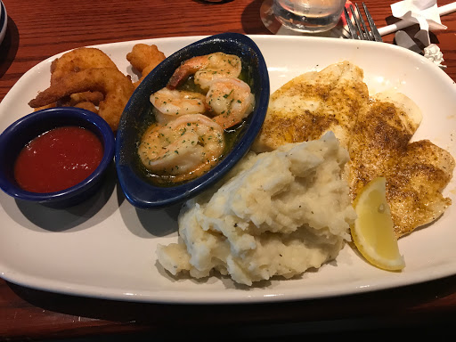 Seafood Restaurant «Red Lobster», reviews and photos, 3056 Preston Rd, Frisco, TX 75034, USA
