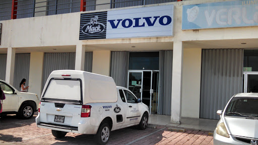 Volvo Cancún, Boulevard Luis Donaldo Colosio km. 13 Mza 230 Lote 1 Local 7, Carr. Cancún - Tulum, 77560 Q.R., México, Concesionario de camiones | SON