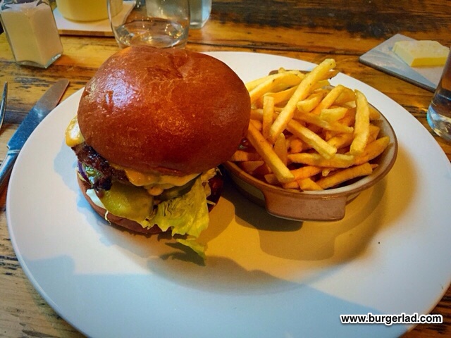 The Ship Wandsworth Burger