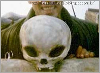 cranio-extraterrestre-do-vaticano