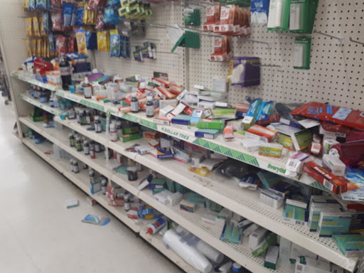 Dollar Store «Dollar Tree», reviews and photos, 1 Padanaram Rd, Danbury, CT 06811, USA