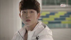 School 2015 E08 0761