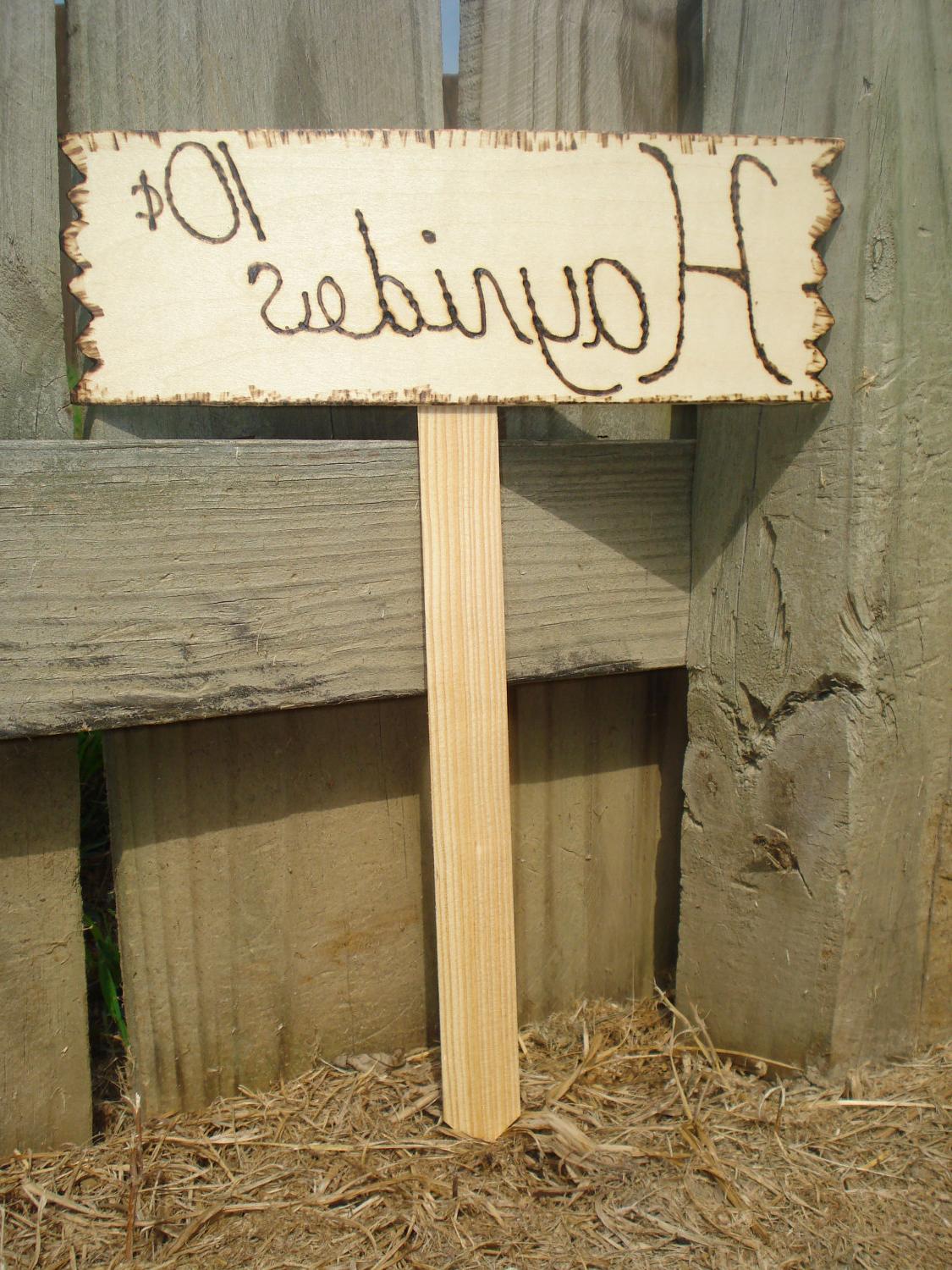 Hayrides Wood Sign for Outdoor