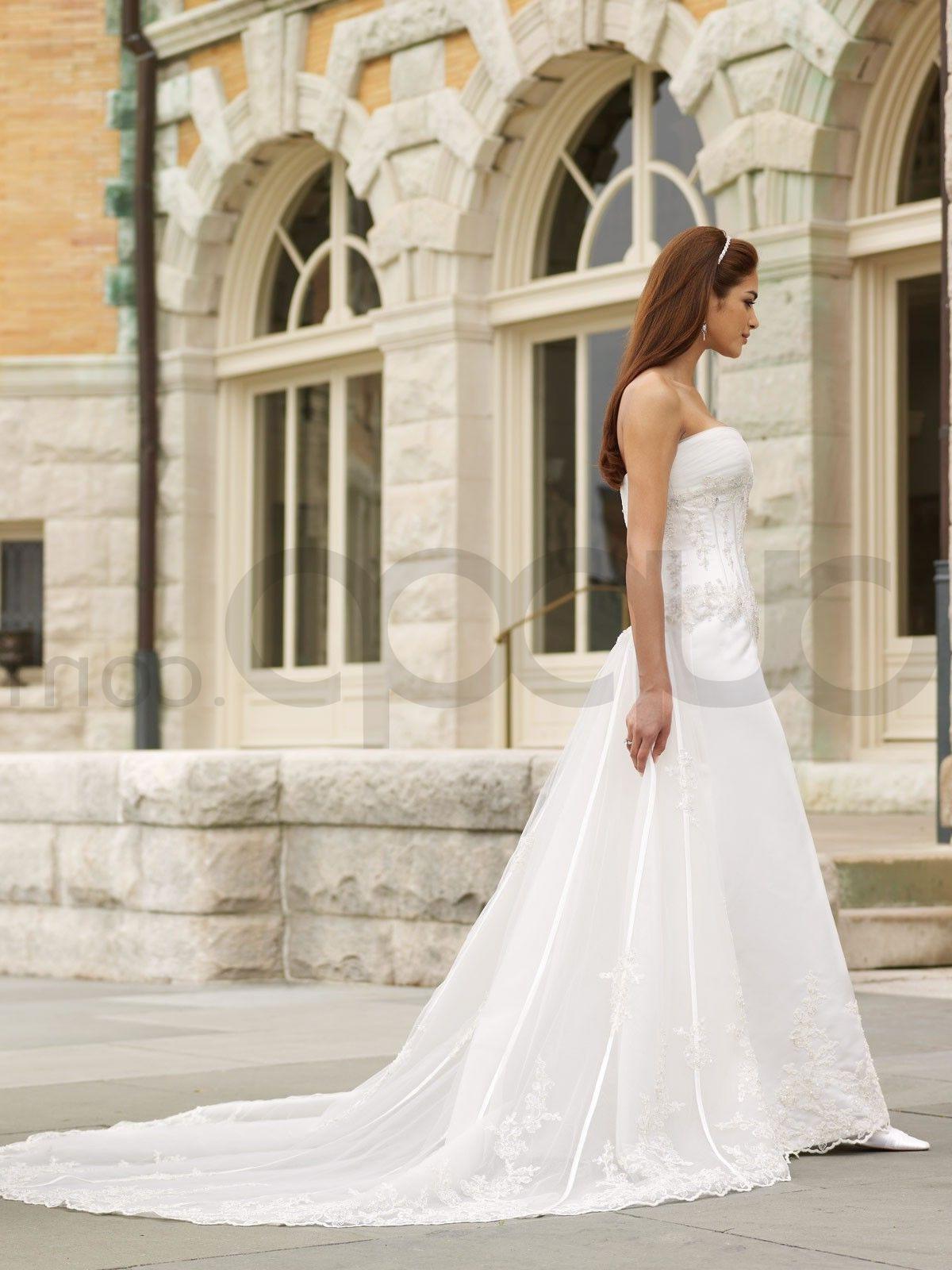 slimming wedding gowns