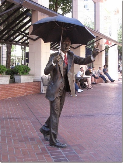 IMG_3291 Allow Me Statue at Pioneer Courthouse Square in Portland, Oregon on September 7, 2008