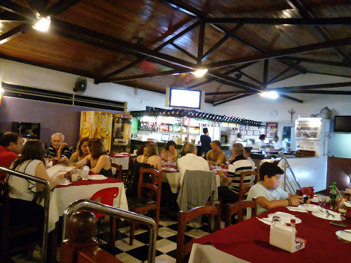 Pizzaria Terraço, R. João de Paula França, 246 - Santa Luzia, Sete Lagoas - MG, 35700-061, Brasil, Pizaria, estado Minas Gerais