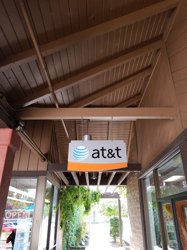 Cell Phone Store «AT&T», reviews and photos, 516 E Perkins St, Ukiah, CA 95482, USA