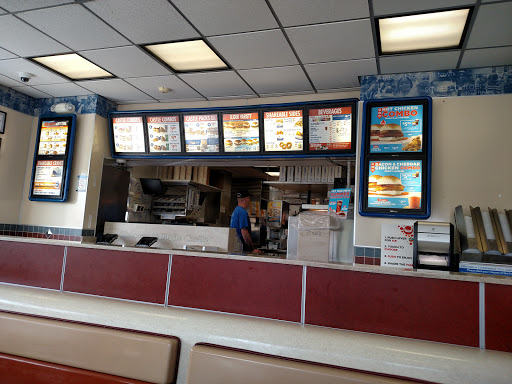 Fast Food Restaurant «White Castle», reviews and photos, 960 N Green St, Brownsburg, IN 46112, USA