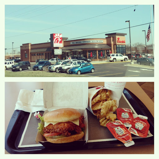 Fast Food Restaurant «Chick-fil-A», reviews and photos, 7101 Kingery Hwy, Willowbrook, IL 60527, USA