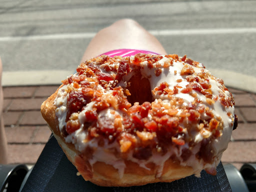 Donut Shop «Suzy-Jo Donuts», reviews and photos, 49 E 4th St, Bridgeport, PA 19405, USA