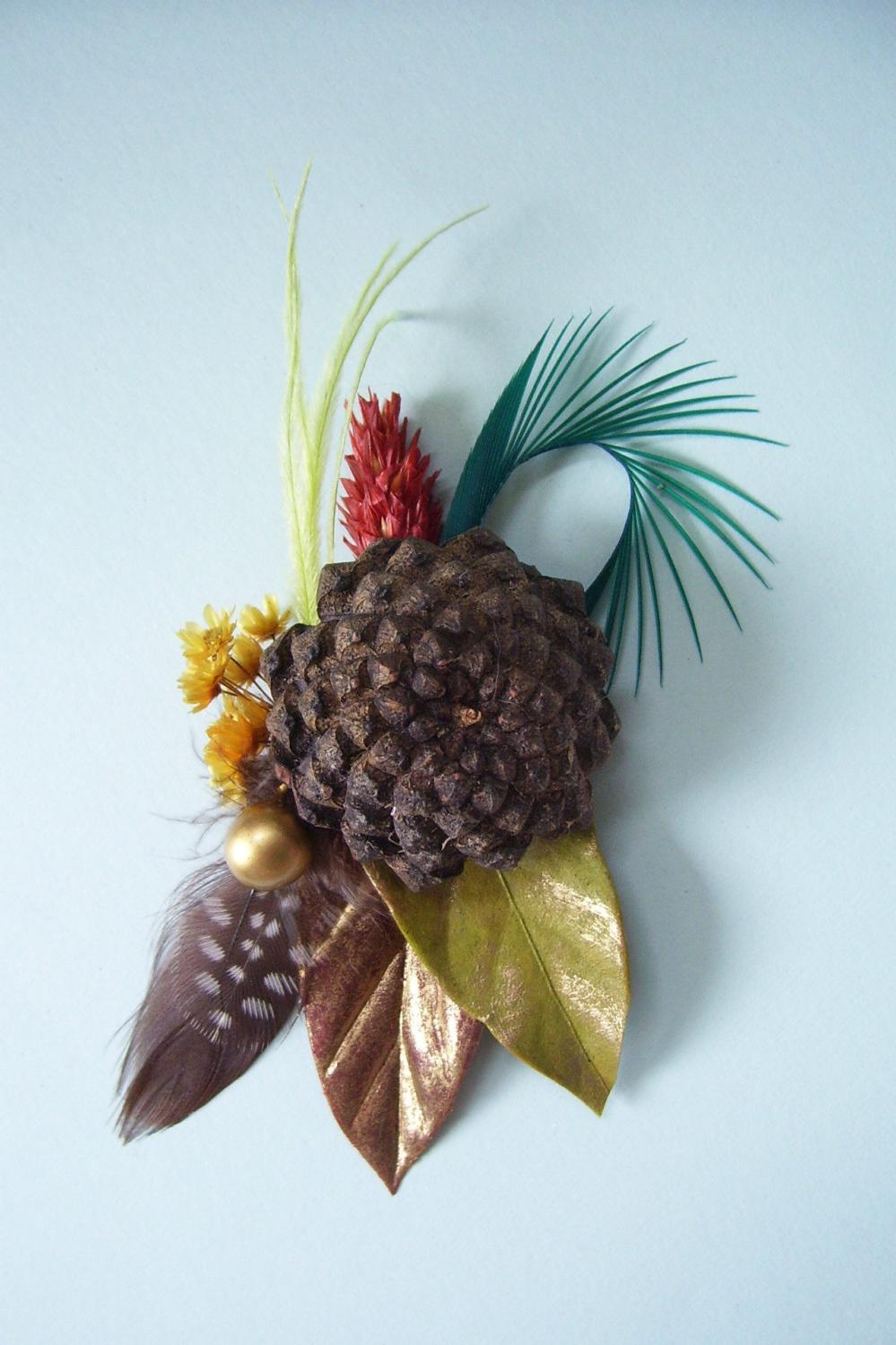 Pine cone escort cards from At