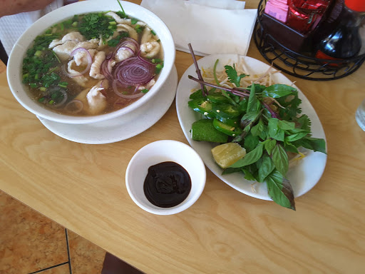 Vietnamese Restaurant «A Dong Restaurant», reviews and photos, 8311 Agora Pkwy, Selma, TX 78154, USA