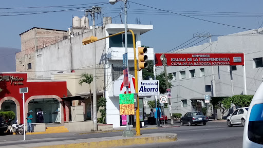Farmacias del Ahorro - Vicente Guerrero, Vicente Guerrero 136, Centro, 40000 Iguala de la Independencia, Gro., México, Farmacia | GRO