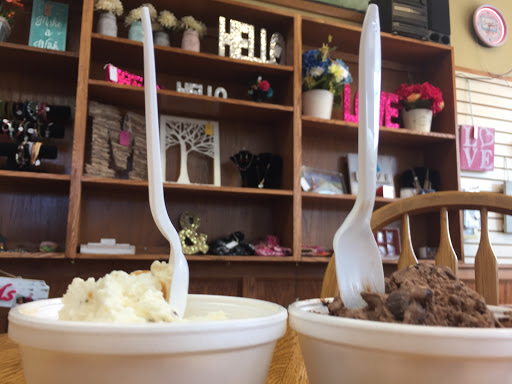 Ice Cream Shop «Village Ice Cream & Cafe», reviews and photos, 251 S Bridge St, Dimondale, MI 48821, USA