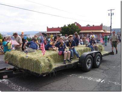 IMG_8133 Cub Scouts Float in the Rainier Days in the Park Parade on July 11, 2009