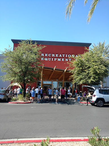 Camping Store «REI», reviews and photos, 710 S Rampart Blvd, Las Vegas, NV 89145, USA