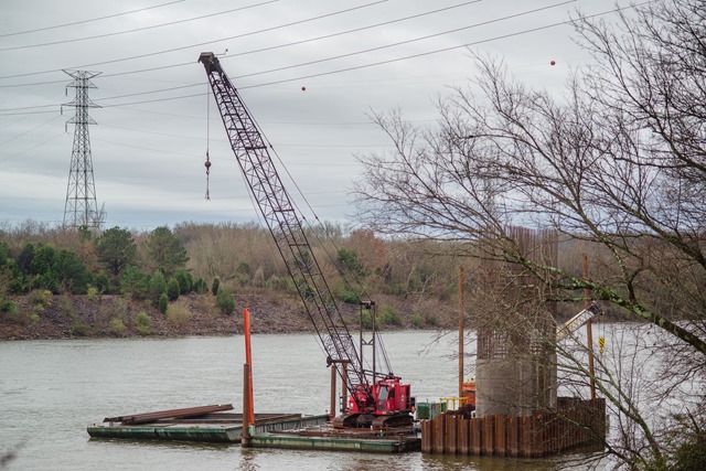 [TENNESSEE%2520RIVER%2520LAKE%2520LOUDON%2520BRIDGE-5%255B2%255D.jpg]